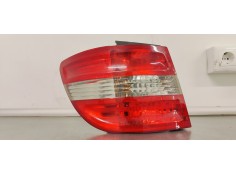 PILOTO TRASERO IZQUIERDO A1698202564 