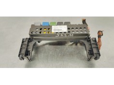 Recambio de caja reles / fusibles para mercedes-benz clase b (w245) 180 cdi (245.207) referencia OEM IAM A1695450001  