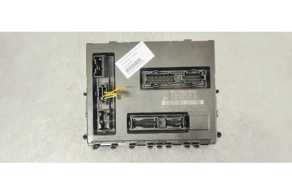 Recambio de caja reles / fusibles para mercedes-benz clase b (w245) 180 cdi (245.207) referencia OEM IAM A1695456332  