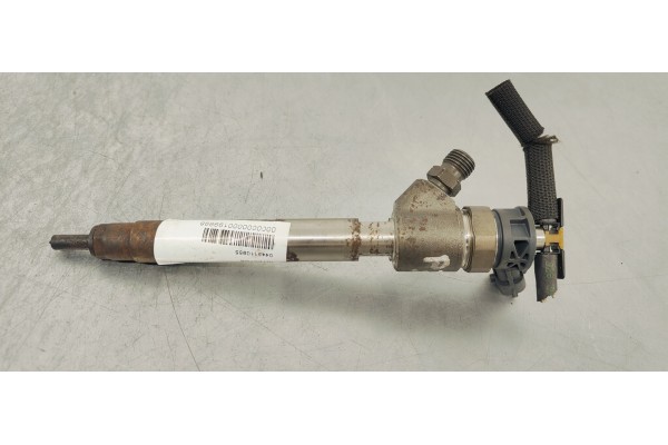 Recambio de inyector para peugeot 308 1.5 hdi 130 fap referencia OEM IAM 0445110955  