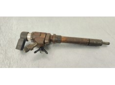 Recambio de inyector para peugeot 407 st sport referencia OEM IAM 9657144580  