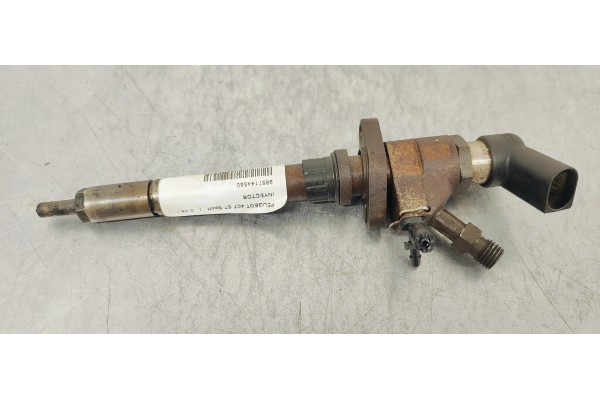 Recambio de inyector para peugeot 407 st sport referencia OEM IAM 9657144580  