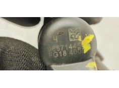 Recambio de inyector para peugeot 407 st sport referencia OEM IAM 9657144580  