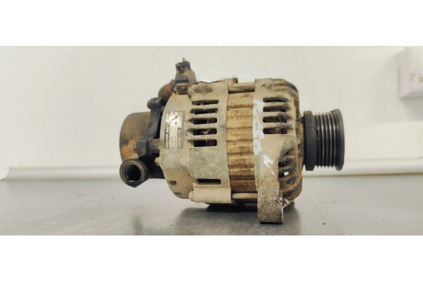 Recambio de alternador para hyundai tucson (jm) 2.0 crdi cat referencia OEM IAM 3730027012  
