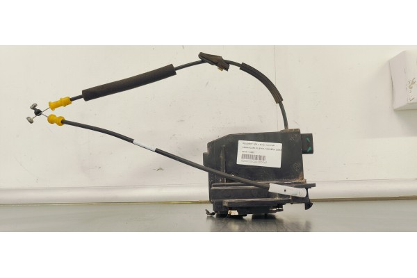 Recambio de cerradura puerta trasera derecha para peugeot 308 1.5 hdi 130 fap referencia OEM IAM 9826110980  