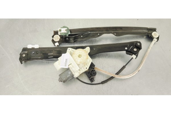 Recambio de elevalunas delantero derecho para peugeot 308 1.5 hdi 130 fap referencia OEM IAM 9826079480  