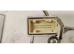 Recambio de cuadro instrumentos para peugeot 308 1.5 hdi 130 fap referencia OEM IAM 9832736580  