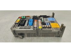 Recambio de caja reles / fusibles para peugeot 308 1.5 hdi 130 fap referencia OEM IAM 9830790580  