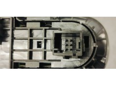 Recambio de mando elevalunas delantero izquierdo para peugeot 308 1.5 hdi 130 fap referencia OEM IAM 98319761ZD  