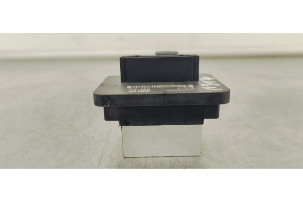 Recambio de resistencia calefaccion para peugeot 308 1.5 hdi 130 fap referencia OEM IAM CE859001  