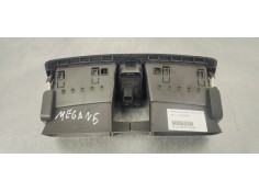 Recambio de rejilla aireadora para renault megane iii berlina 5 p 1.5dci 110 fap referencia OEM IAM   