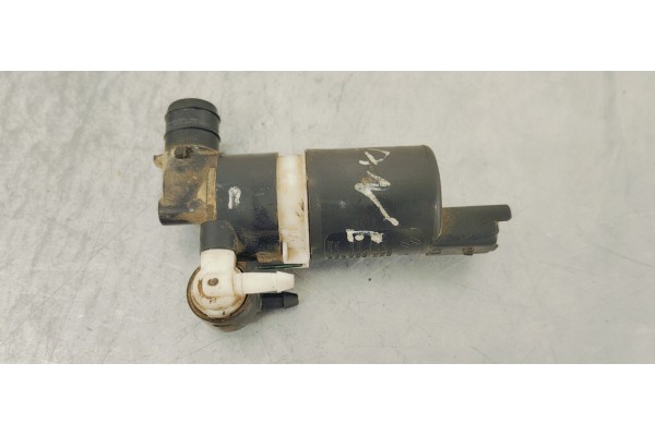 Recambio de bomba limpia para renault megane iii berlina 5 p 1.5dci 110 fap referencia OEM IAM 286203634R  