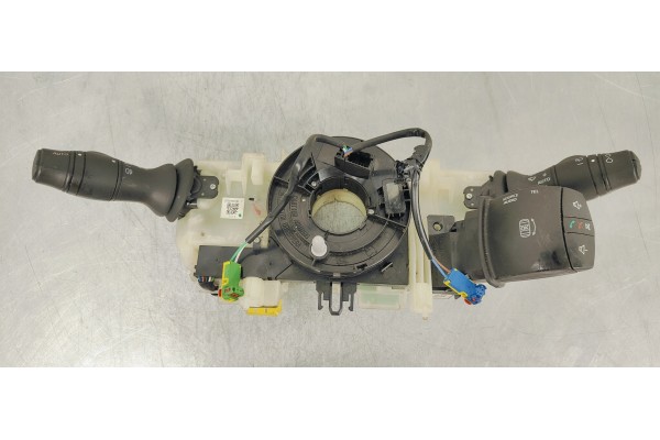 Recambio de mando multifuncion para renault megane iii berlina 5 p 1.5dci 110 fap referencia OEM IAM 255670019R  