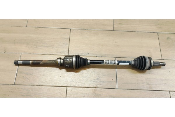 Recambio de transmision delantera derecha para peugeot 308 1.5 hdi 130 fap referencia OEM IAM 9802479680  