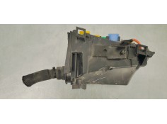 Recambio de caja reles / fusibles para peugeot 308 1.5 hdi 130 fap referencia OEM IAM 9804848580  