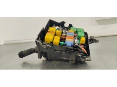 Recambio de caja reles / fusibles para peugeot 308 1.5 hdi 130 fap referencia OEM IAM 9804848580  