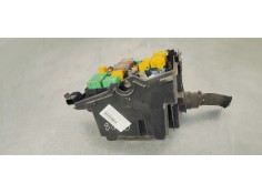 Recambio de caja reles / fusibles para peugeot 308 1.5 hdi 130 fap referencia OEM IAM 9804848580  