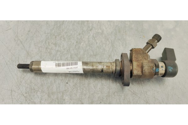 Recambio de inyector para citroen c4 grand picasso exclusive plus referencia OEM IAM 9658194180  