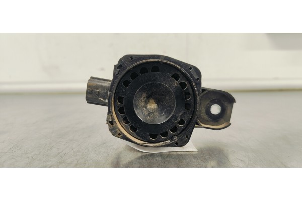 Recambio de modulo electronico para renault megane iii berlina 5 p 1.5dci 110 fap referencia OEM IAM 256400001R  