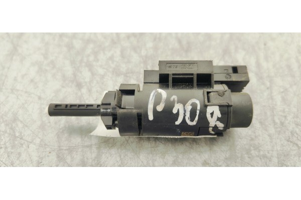 Recambio de sensor para peugeot 308 1.5 hdi 130 fap referencia OEM IAM 9813503180  