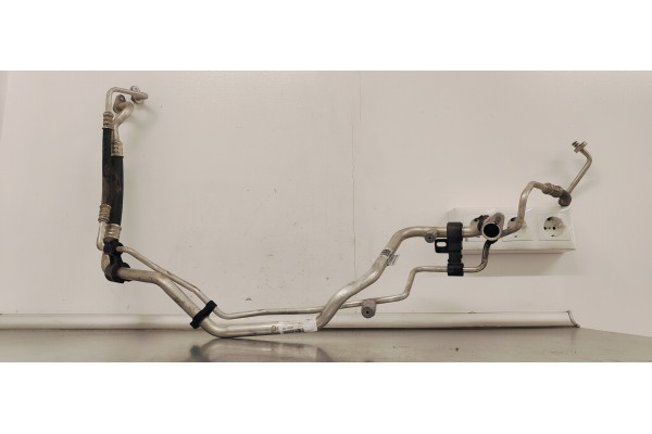 Recambio de tubos aire acondicionado para peugeot 308 1.5 hdi 130 fap referencia OEM IAM 9831702080  