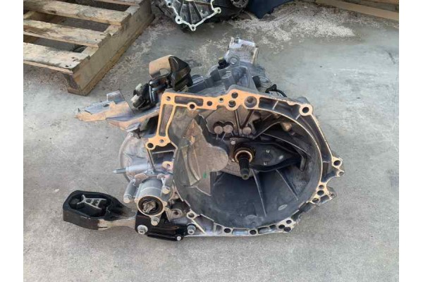 Recambio de caja cambios para peugeot 308 referencia OEM IAM 20V250  