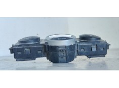 Recambio de mando climatizador para renault megane ii berlina 5p 1.9 dci diesel referencia OEM IAM 8200413906  