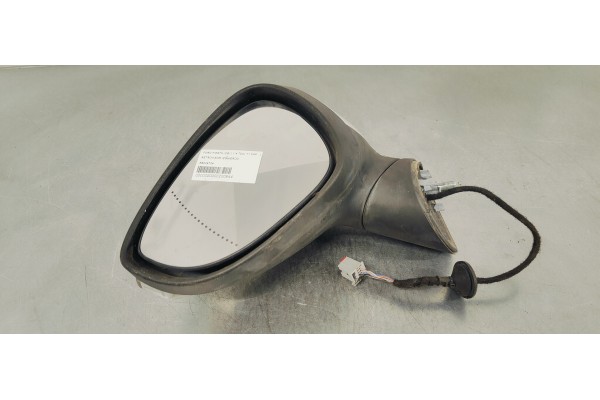 Recambio de retrovisor izquierdo para ford fiesta (cb1) 1.4 tdci 71 fap referencia OEM IAM E8024704  