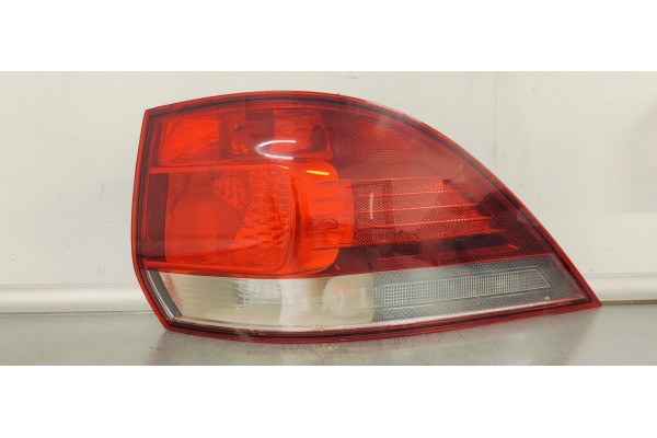 Recambio de piloto trasero derecho para volkswagen golf vi variant (aj5) 2.0 tdi referencia OEM IAM 1K9945096H  