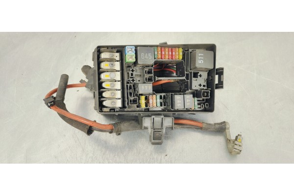 Recambio de caja reles / fusibles para skoda octavia combi (5e5) ambition referencia OEM IAM 5Q0907361B  