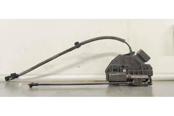 Recambio de cerradura puerta delantera derecha para ford focus lim. 1.6 referencia OEM IAM BM5AA21812BC  