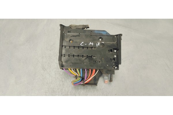 Recambio de caja reles / fusibles para ford c-max 1.6 tdci referencia OEM IAM AV6T14A067BB  