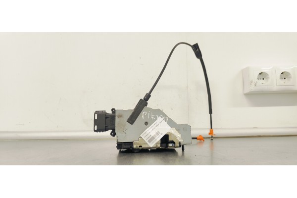 Recambio de cerradura puerta trasera derecha para citroen c4 picasso 1.6 hdi referencia OEM IAM 24099816  