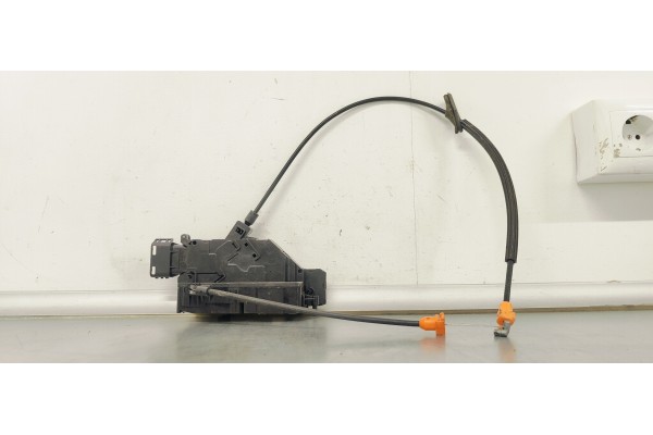 Recambio de cerradura puerta trasera izquierda para citroen c4 picasso 1.6 hdi referencia OEM IAM 24090816  