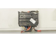 CAJA RELES / FUSIBLES AV6T14A067BB 