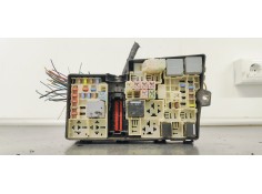 CAJA RELES / FUSIBLES AV6T14A067AB 