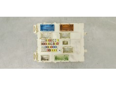 CAJA RELES / FUSIBLES BV6N14A073BM 