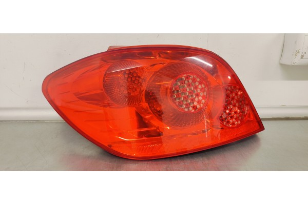 Recambio de piloto trasero izquierdo para peugeot 307 berlina (s2) referencia OEM IAM 9655767680  
