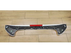 Recambio de aleron trasero para ford fiesta (cb1) 1.4 tdci 71 fap referencia OEM IAM 8A61A44210B  