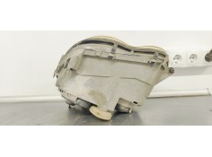 Recambio de faro derecho para mercedes-benz clase c (w203) berlina 220 cdi (203.006) referencia OEM IAM A2038200261  