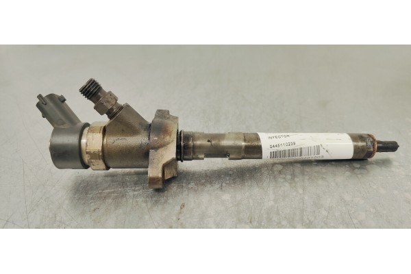 Recambio de inyector para citroen c4 berlina cool referencia OEM IAM 0445110239  