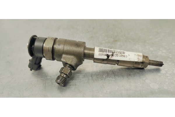Recambio de inyector para citroen c4 picasso 1.6 hdi 120 fap referencia OEM IAM 0445110566  