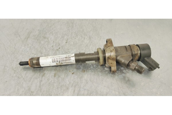 Recambio de inyector para citroen c4 berlina cool referencia OEM IAM 0445110239  