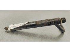 Recambio de inyector para renault megane ii berlina 5p confort authentique referencia OEM IAM 8200365186  