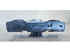 Recambio de mando climatizador para renault megane ii berlina 5p 1.9 dci diesel referencia OEM IAM 8200413906  