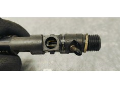 Recambio de inyector para renault megane ii berlina 5p confort authentique referencia OEM IAM 8200365186  