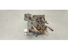 Recambio de caja reles / fusibles para seat toledo (5p2) 1.9tdi 105 referencia OEM IAM 1K0937049N  