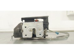 Recambio de cerradura puerta trasera derecha para ssangyong rodius 2.7 xdi 165 referencia OEM IAM   