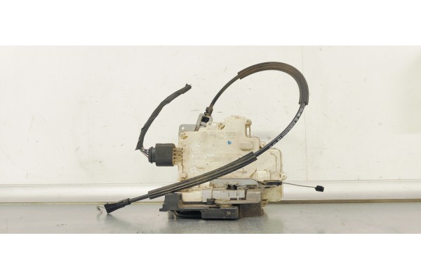 Recambio de cerradura puerta trasera izquierda para seat altea xl (5p5) 1.9 tdi referencia OEM IAM   