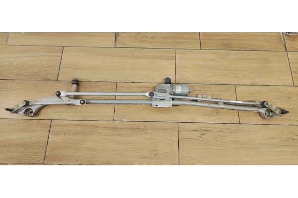 Recambio de motor limpia delantero para ford c-max 1.6 tdci referencia OEM IAM W16333  